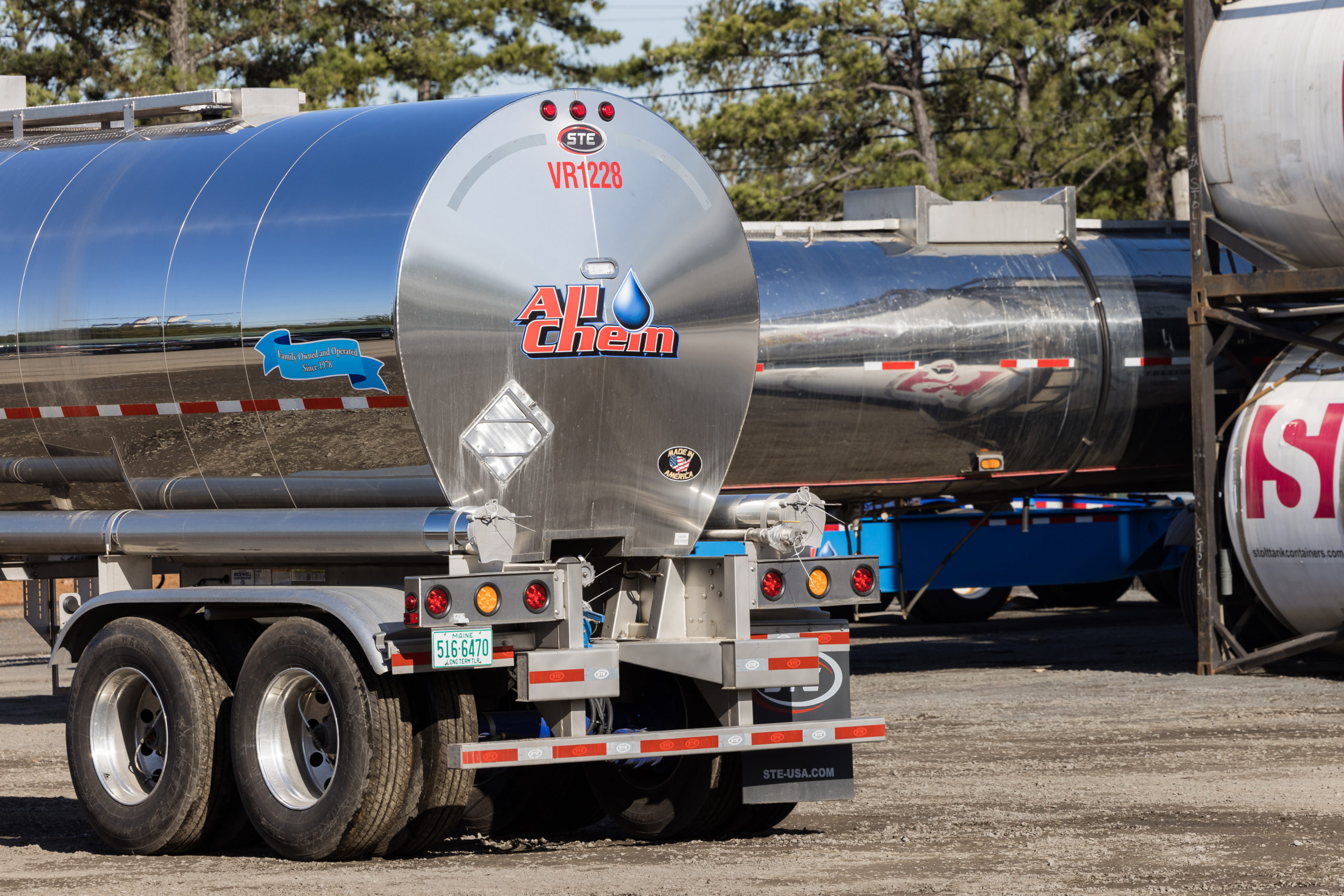 all-chemical-tanker-truck