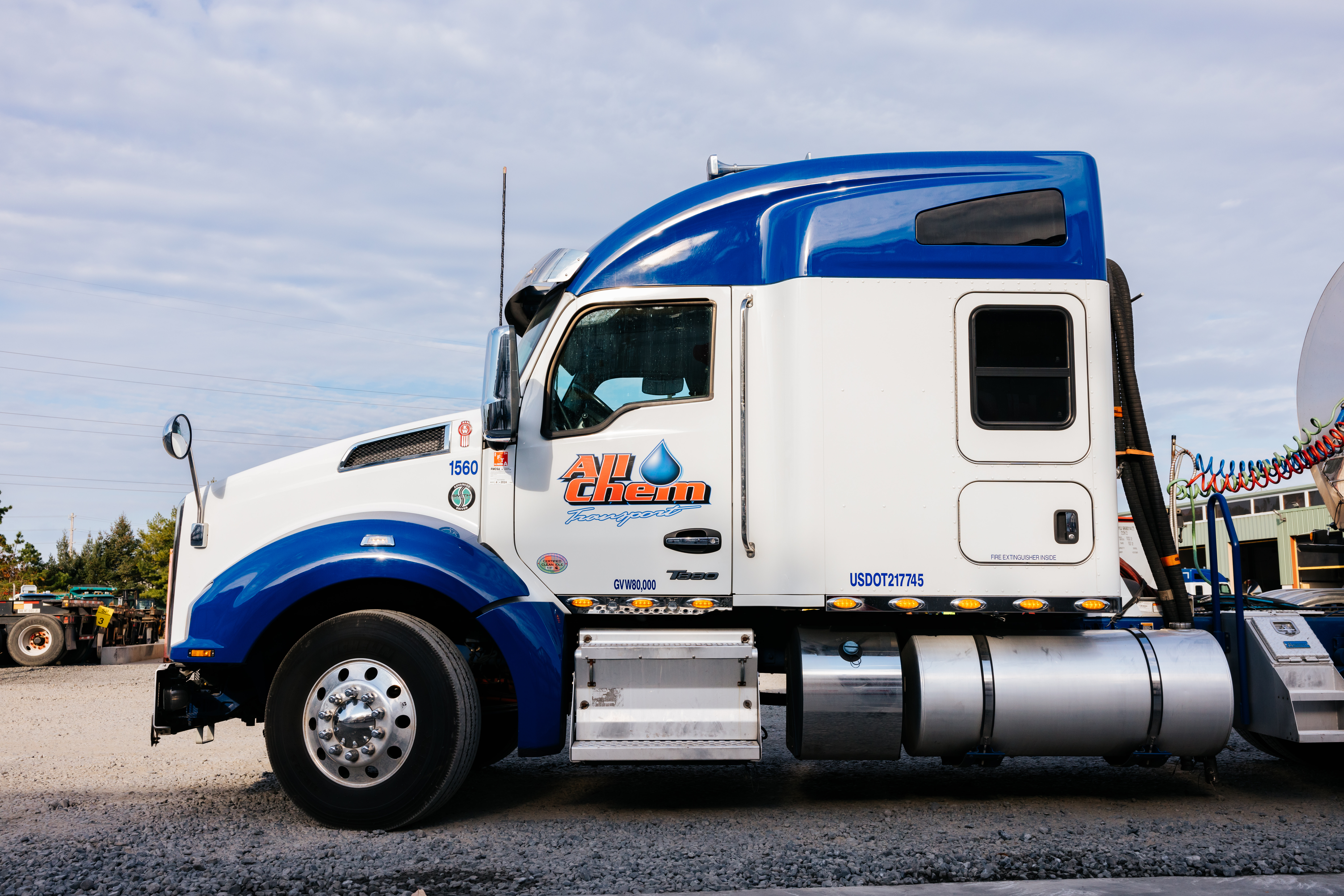 all-chem-truck