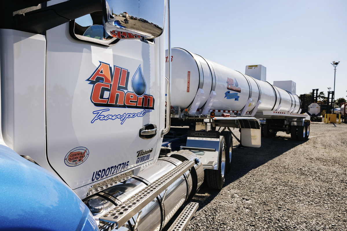 all-chem-truck-with-hazmat-tanker